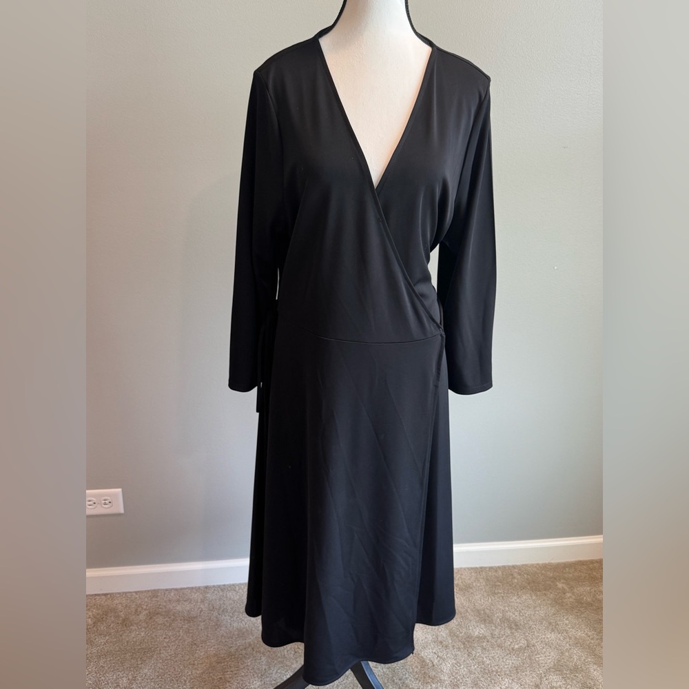 Banana Republic Black Long Sleeve Wrap Dress, size XL
